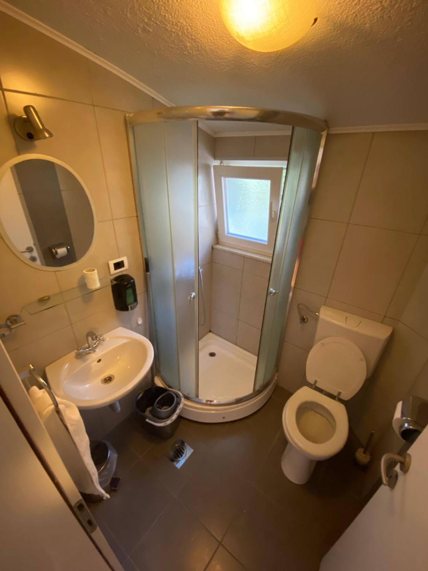 Modern Studios In Охрид Экстерьер фото